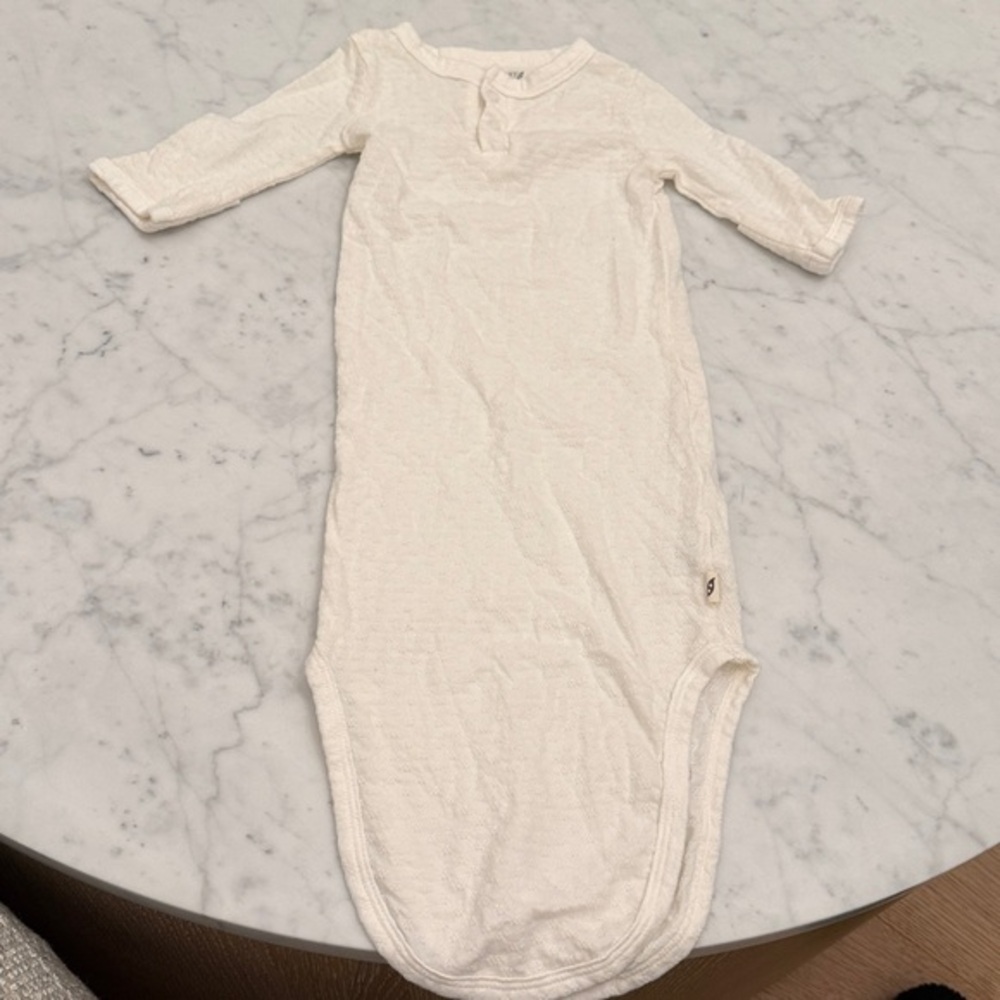Easy Peasy Organic Cotton Baby Gown 0-3M Cream Newborn Sleep Gown Neutral